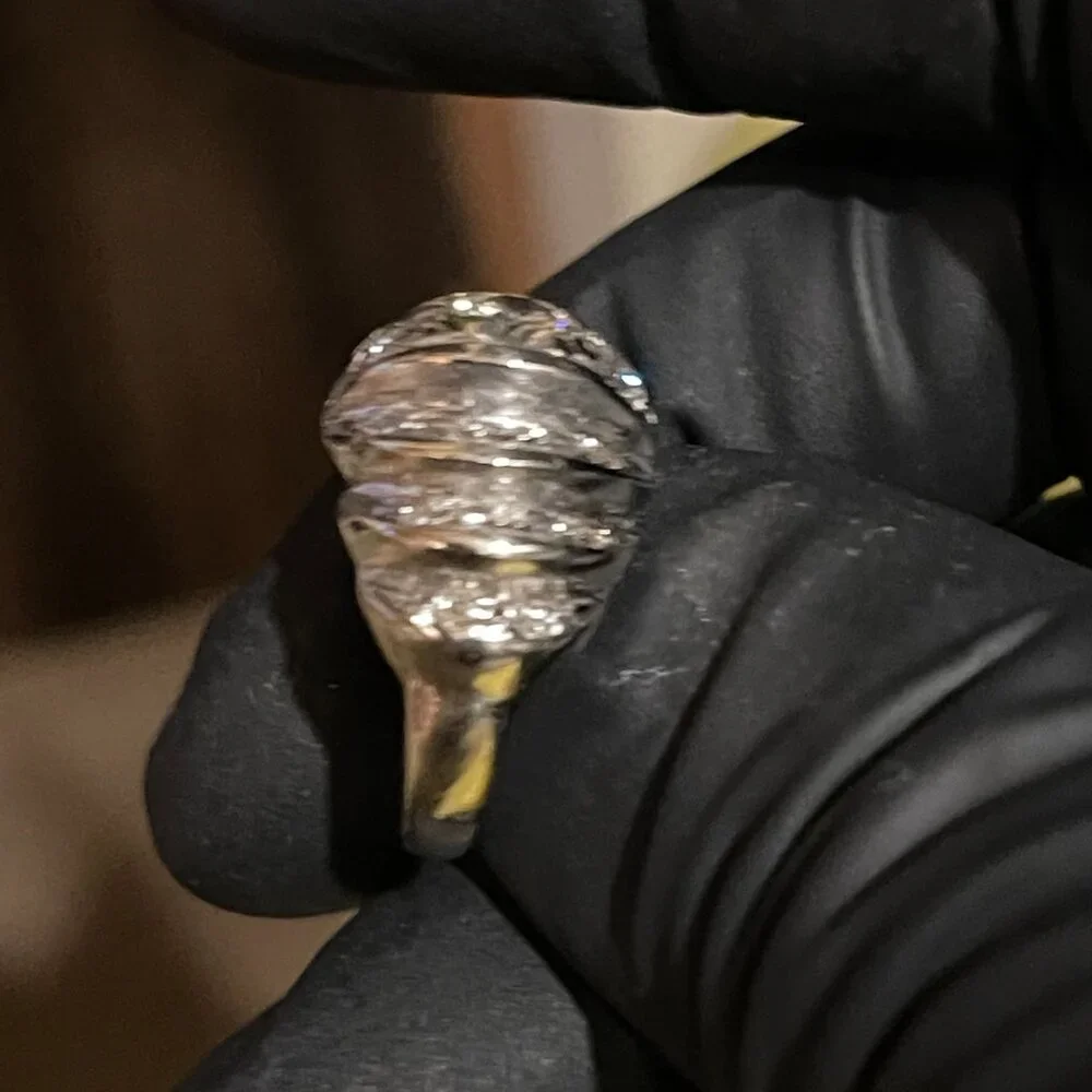LADYS RING - Picture 8 of 9